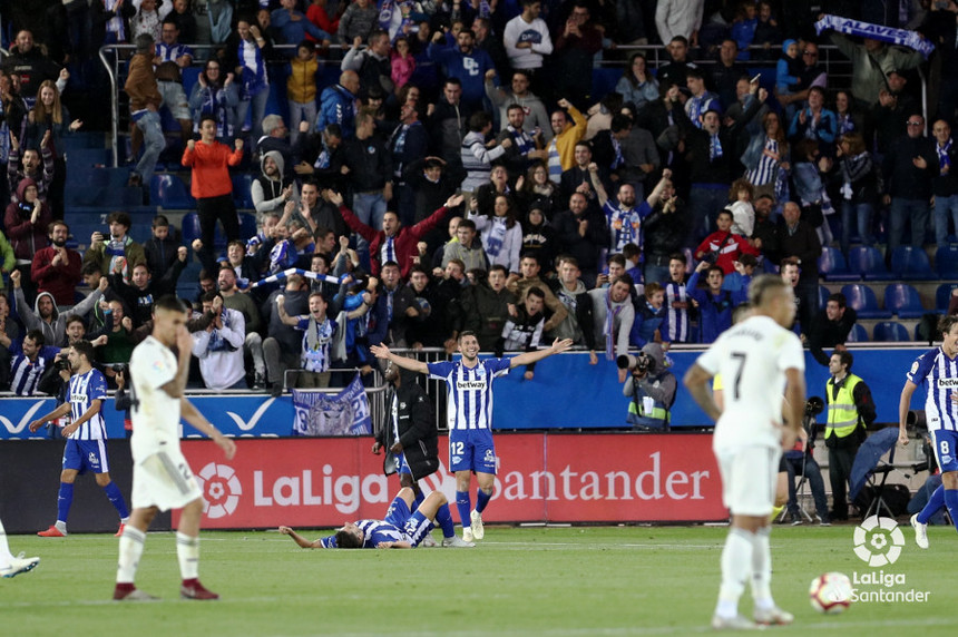 Real Madrid a fost învinsă de Deportivo Alaves, scor 1-0, în LaLiga. Golul, marcat în minutul 90+5