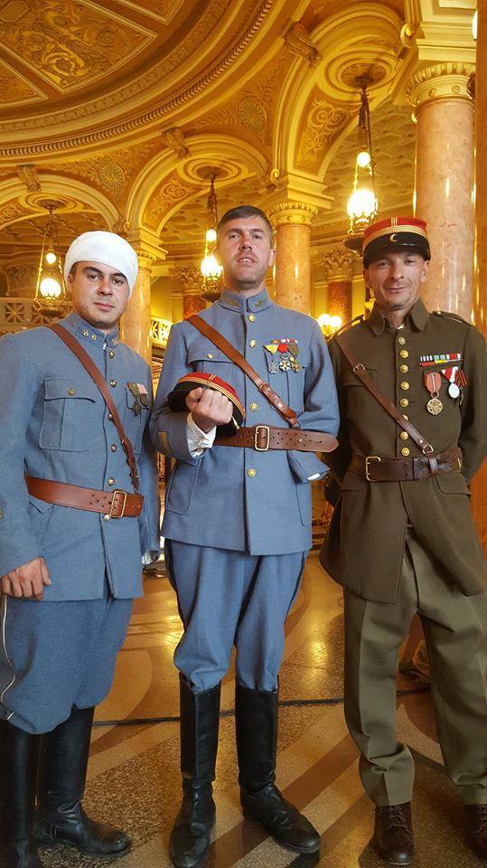 Patru sportivi paralimpici români au jucat roluri de soldaţi cu amputaţii întorşi din război într-un film despre Marea Unire
