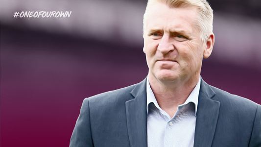 Aston Villa are antrenori: Dean Smith, ajutat de John Terry