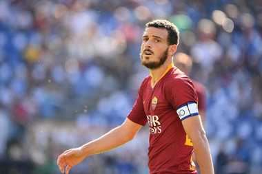 AS Roma a fost învinsă acasă de SPAL, scor 0-2. Oaspeţii au jucat în inferioritate numerică 20 de minute