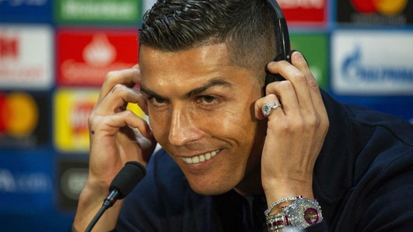 Cristiano Ronaldo, cu ceas de 2 milioane de euro la conferinţa de presă de dinaintea meciului cu Manchester United