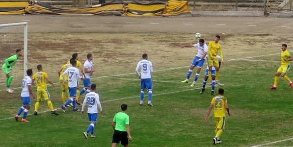 Petrolul Ploieşti a învins în deplasare Dacia Unirea Brăila, scor 3-2, revenind de la 0-1