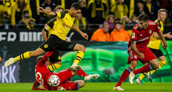 Borussia Dortmund s-a impus cu 3-2 în meciul cu Bayern Munchen şi rămâne neînvinsă în actuala ediţie a Bundesliga