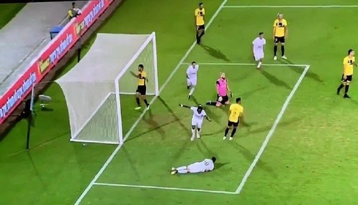 Gol după o fază insolită în campionatul Israelului, la meciul Maccabi Netanya – Maccabi Petah Tikva - VIDEO