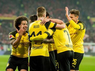 Bundesliga: Mainz a fost învinsă cu 2-1 de liderul Dortmund, scor 1-2; Bayern Munchen, remiză cu Fortuna Dusseldorf după ce a condus cu 2-0 şi cu 3-1