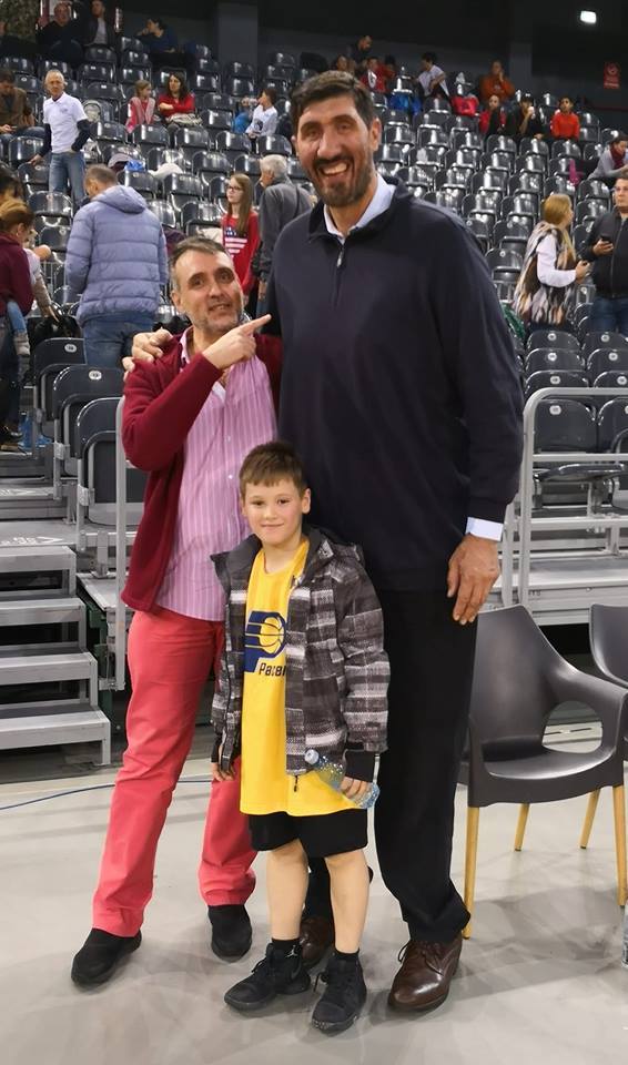 REPORTAJ: Pacers – Spurs, 17-19, în Jr. NBA League Romania; Ghiţă Mureşan: M-a emoţionat ce frumos joacă aceşti copii