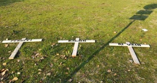 Serie A: Fanii echipei Bologna au pus trei cruci la intrarea în baza de antrenament