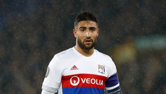 Căpitanul echipei Olympique Lyon, suspect într-un dosar de înşelăciune