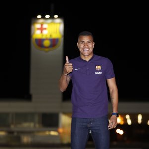 FC Barcelona l-a împrumutat pe Murillo de la Valencia până la finalul sezonului