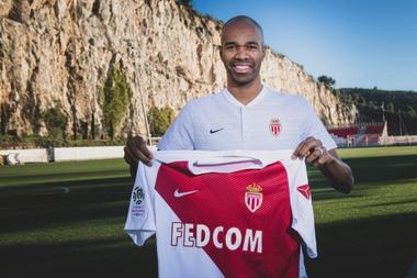 AS Monaco l-a achiziţionat pe brazilianul Naldo de la Schalke 04