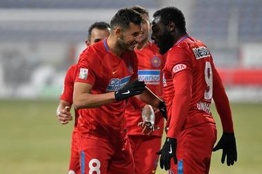 Lotul echipei FCSB a efectuat vizita medicală. Teixeira Planici şi Junior Morais, învoiţi