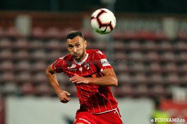 Mircea Axente a semnat cu Universitatea Cluj