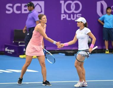 Irina Begu şi Monica Niculescu au câştigat turneul Thailand Open la dublu