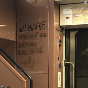 Mbappe, subiectul unui dur mesaj rasist în RER. LFP cere poliţiei să-l găsească pe autor
