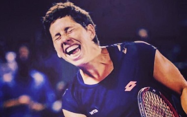 Mladenovic a condus cu 5-1, a ratat şase mingi de set I şi a fost eliminată de Carla Suarez Navarro, la Dubai