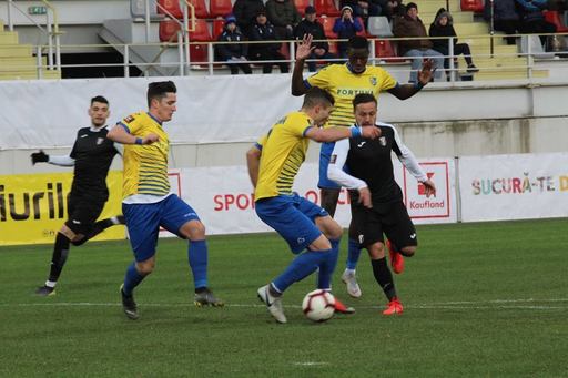 Astra Giurgiu a învins Dunărea Călăraşi, scor 2-1, şi s-a calificat în semifinalele Cupei României