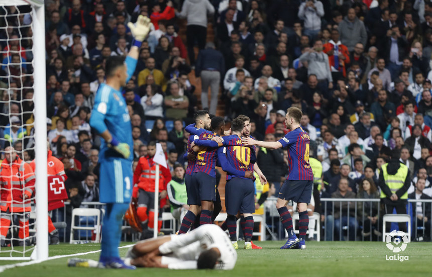 FC Barcelona a învins în deplasare Real Madrid, cu 3-0, şi s-a calificat în finala Cupei Spaniei