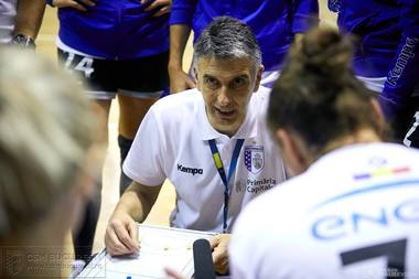 CSM Bucureşti, egal cu Thuringer, după ce a condus la pauză cu şase goluri, în ultimul meci din grupa II a Ligii Campionilor la handbal