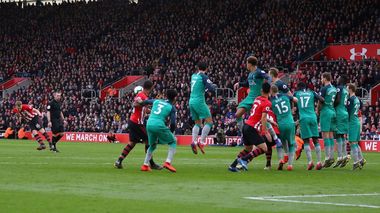 Premier League: Tottenham învinsă de Southampton, scor 2-1, după ce a condus cu 1-0