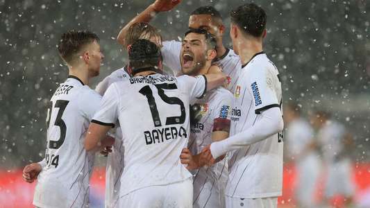 Bayer Leverkusen a învins în deplasare Hannover 96, scor 3-2, într-un meci perturbat de zăpadă