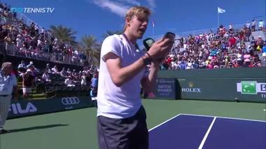 Denis Shapovalov, număr de rap pe teren după ce l-a învins pe Cilic la Indian Wells - VIDEO