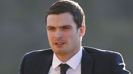 Fostul internaţional englez Adam Johnson, condamnat în 2016 la închisoare pentru "activitate sexuală cu o minoră", a fost eliberat
