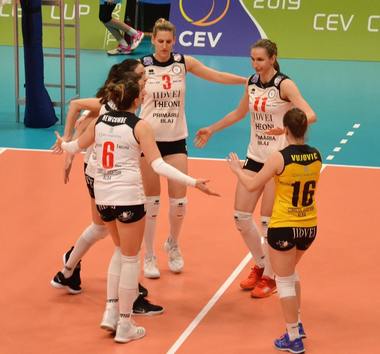 Busto Arsizio, victorie cu Volei Alba Blaj şi în returul finalei Cupei CEV la volei feminin şi câştigă trofeul
