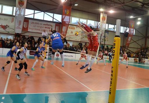 Volei Alba Blaj - CSM Bucureşti şi CSM Târgovişte - CSM Lugoj, în semifinalele Cupei României la volei feminin