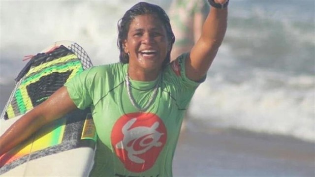 Campioana Braziliei la surf a murit după ce a fost lovită de un fulger