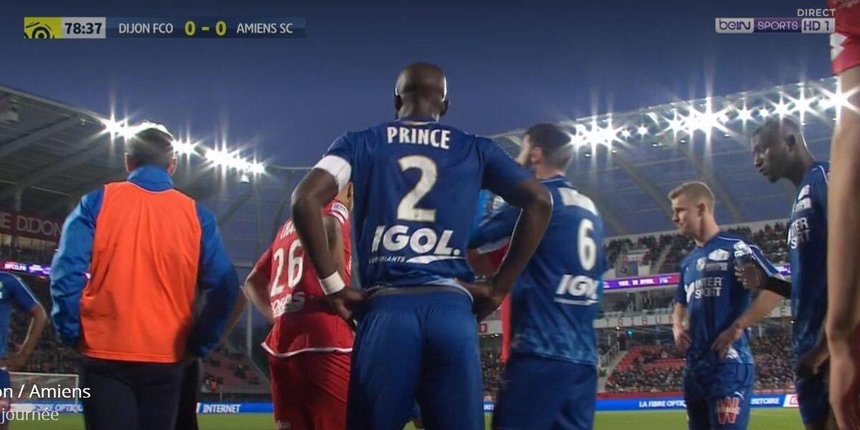 Meciul Dijon – Amiens a fost întrerupt cinci minute din cauza scandărilor rasiste