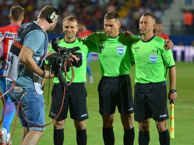 Brigadă de arbitri din România, cu Istvan Kovacs la centru, la turneul final al Euro U21