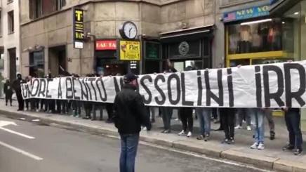 Cupa Italiei: Banner pro-Mussolini, desfăşurat la Milano
