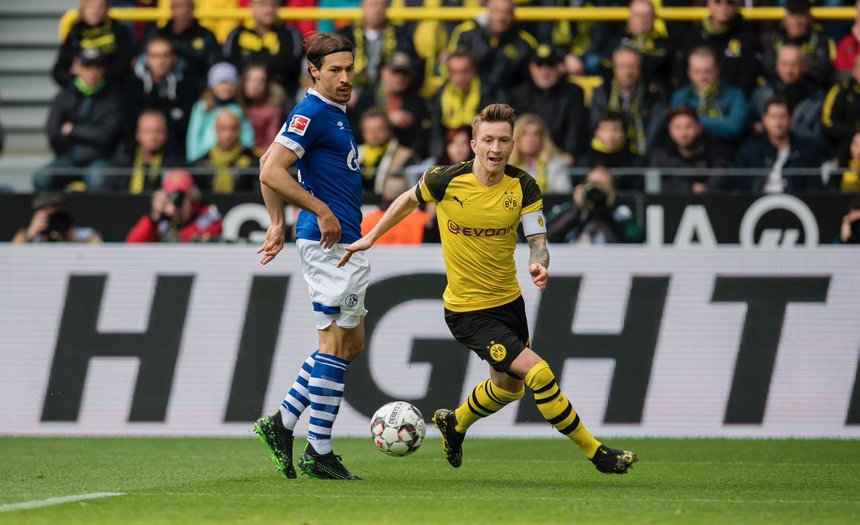 Bundesliga: Borussia Dortmund, cu doi eliminaţi, a fost învinsă cu 4-2 de Schalke după ce a condus cu 1-0. Şi Maxim a înregistrat un eşec