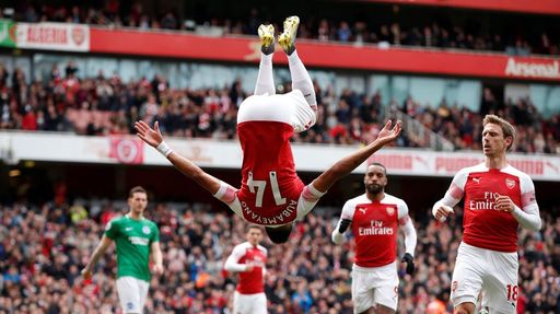 Florin Andone a obţinut o remiză cu Brighton în meciul cu Arsenal, din Premier League: 1-1