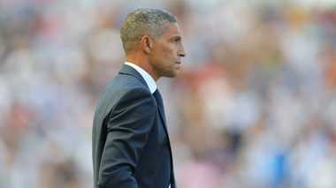 Florin Andone a rămas fără antrenor la Brighton; Chris Hughton a fost demis