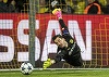Portarul Borussiei Dortmund, Roman Burki, va participa la un eveniment în România