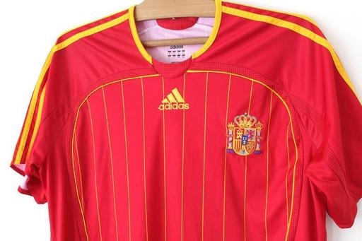 Spania rupe unilateral contractul cu Adidas, o colaborare care datează din 1992