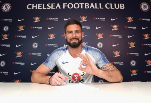 Olivier Giroud şi-a prelungit contractul cu Chelsea Londra