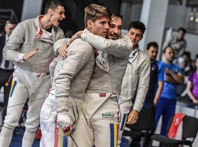 Echipa de sabie a României a câştigat medalia de aur la Campionatul European Under 23