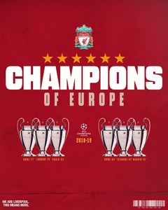 Căpitanul echipei Liverpool, Jordan Henderson, a primit trofeul Ligii Campionilor, de la preşedintele UEFA