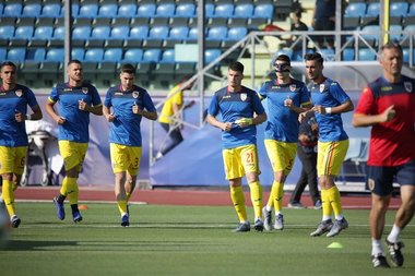 România conduce Croaţia, scor 2-1, la pauză, la CE de tineret; Puşcaş a marcat primul gol dintr-un penalti acordat după consultarea VAR; Pentru prima oară o echipă din România beneficiază de sistemul VAR