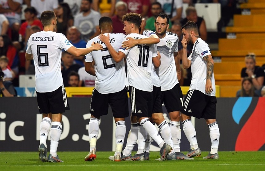 Germania a învins cu 6-1 Serbia, în grupa B a CE de tineret, meci arbitrat de Istvan Kovacs