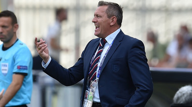 Boothroyd: Este foarte dezamăgitor. Chiar şi atunci când adversarii au revenit în joc şi au înscris contrar cursului jocului, tot de noi mi-a plăcut