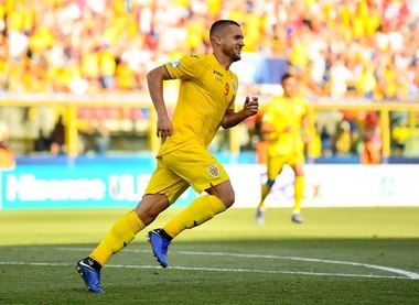 REACŢII după România - Germania, scor 2-4: Rădoi: După această poveste am învăţat că nu ni se va da nimic gratis / Puşcaş: Trebuie să fim mândri că azi toţi s-au bucurat pentru noi / Ianis Hagi: E puţină dezamăgire, dar avem tot viitorul în faţă
