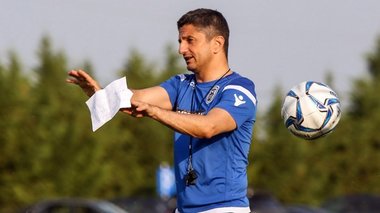 Presa din Grecia anunţă că Răzvan Lucescu va părăsi PAOK Salonic; El ar avea o ofertă din Arabia Saudită