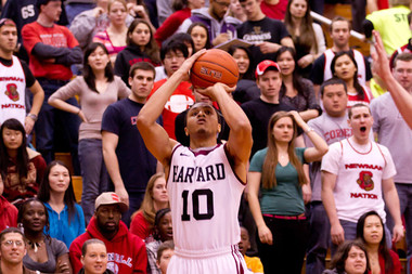 Baschetbalistul american Brandyn Curry, absolvent Harvard College, va juca la U BT Cluj