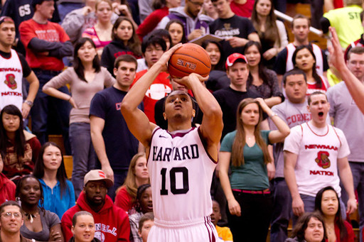 Baschetbalistul american Brandyn Curry, absolvent Harvard College, va juca la U BT Cluj