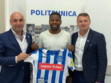 Nicandro Breeveld a revenit în România. EL a semnat cu Poli Iaşi