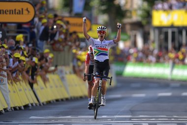 Daryl Impey (Michelton-Scott) a câştigat etapa a noua a Turului Franţei