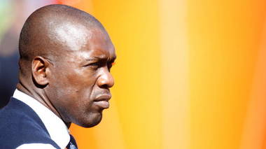Clarence Seedorf şi Patrick Kluivert, demişi de la naţionala Camerunului